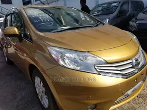 Nissan Note 2015 Gold