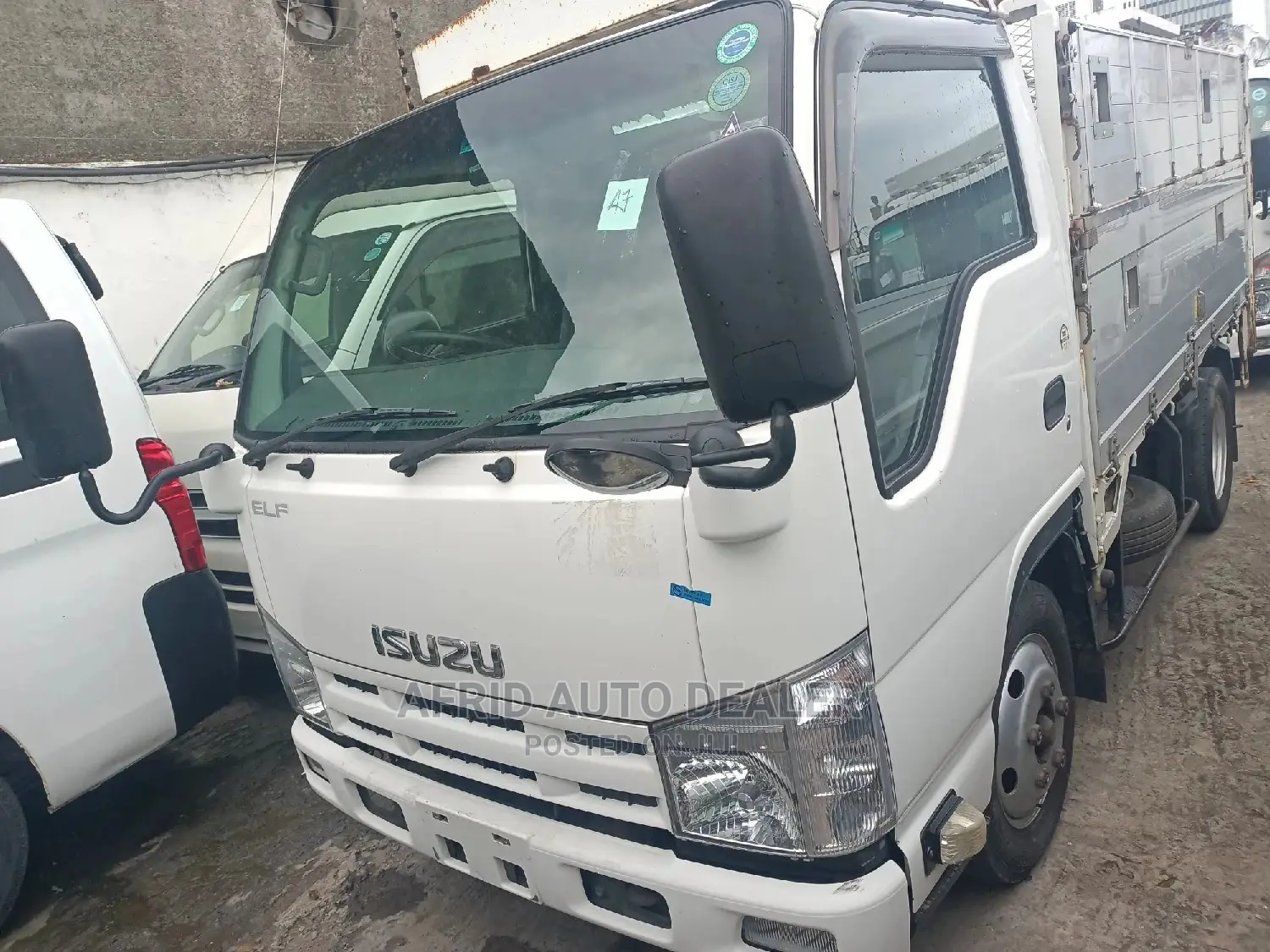 Isuzu Elf 3tonnes