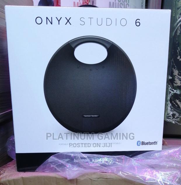 Onyx Studio 6 Black - main view