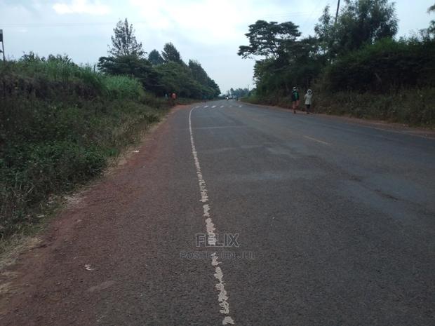 Karatina Half Acre Touching Tarmac - thumbnail 3