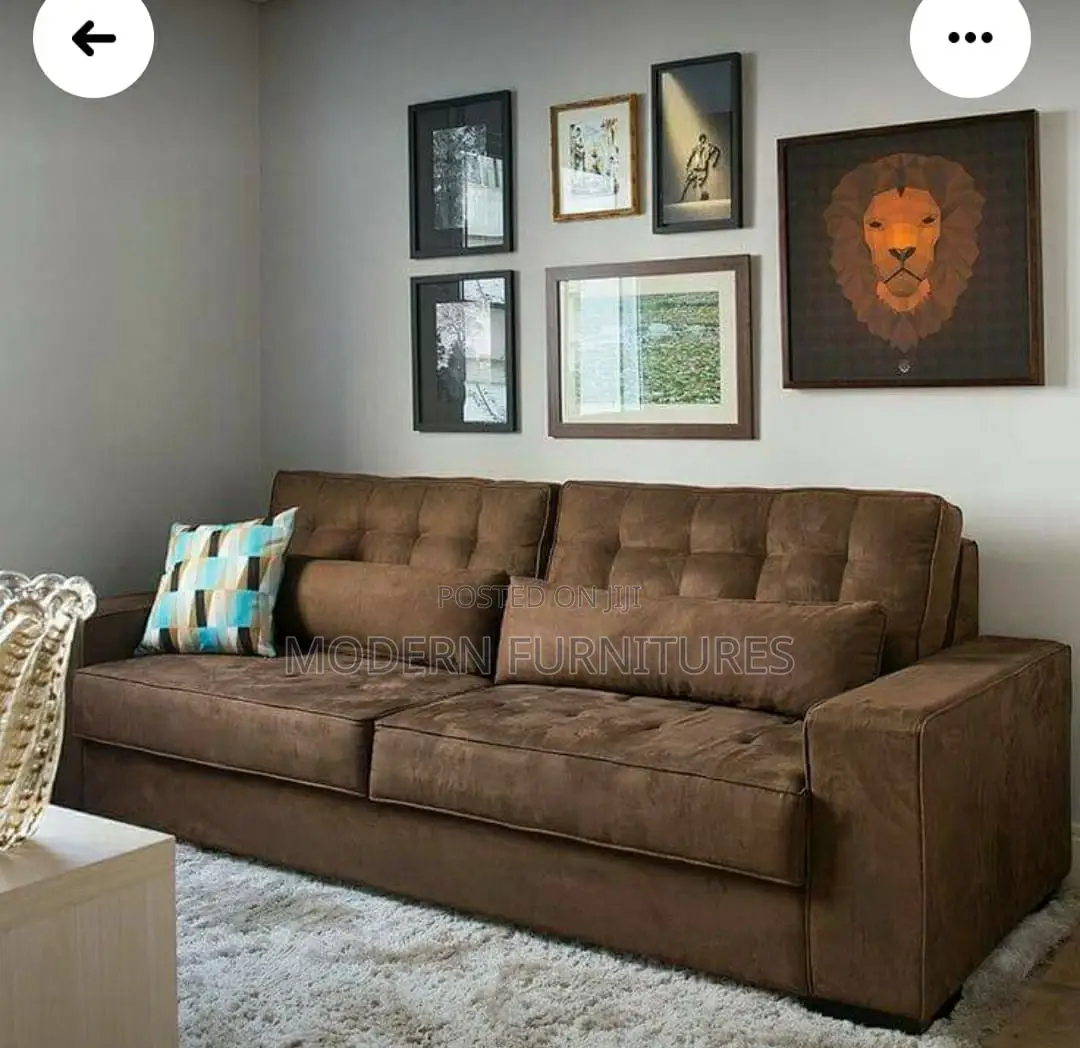 3 Seater Sofa/ Sofa