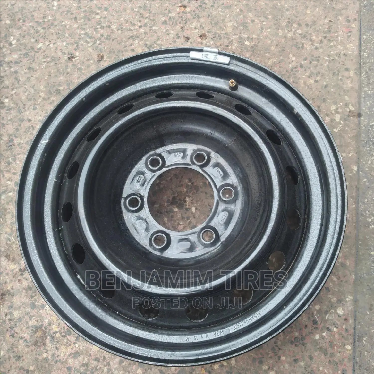 Steel Rim for Isuzu D Max Size 16 Inch Tubeless.