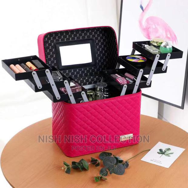 3 Tier Make Up Box - thumbnail 3