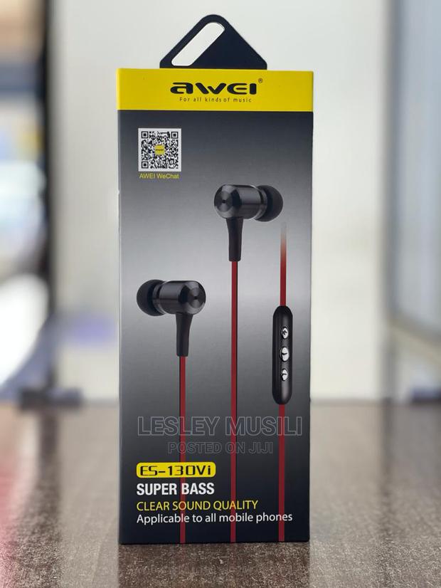 Awei Wired Earphones - main view