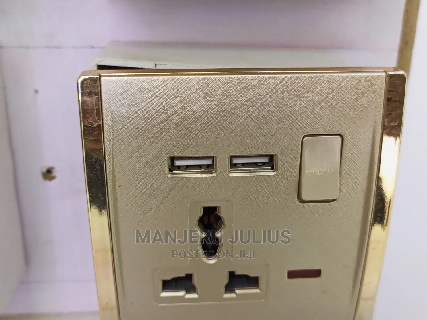 USB Single Sockets