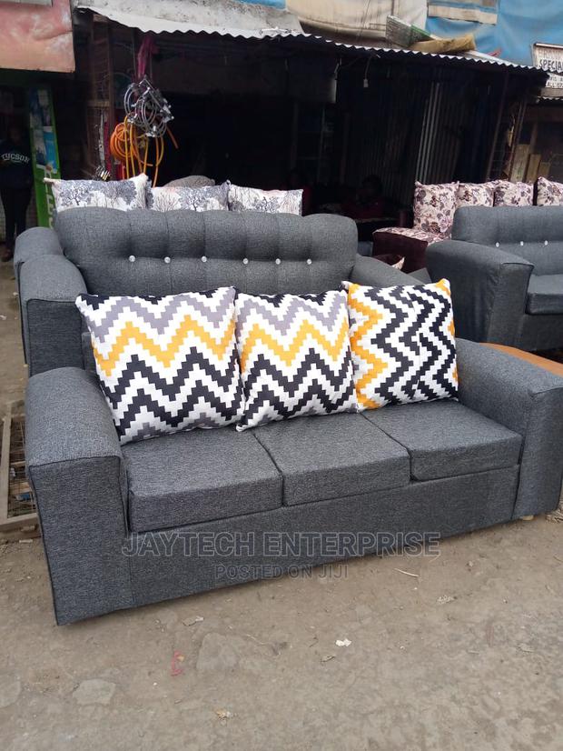 Brand New 3 Seater Sofa - thumbnail 3