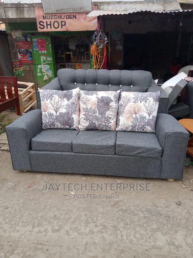 Brand New 3 Seater Sofa - thumbnail 2