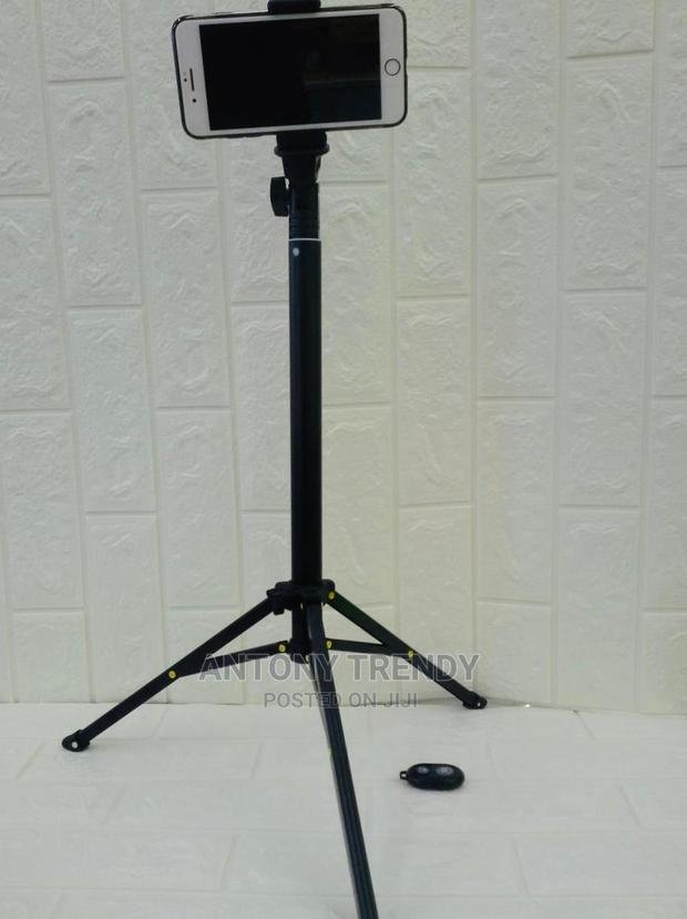 Long Selfie Stand With Remote Control - main view