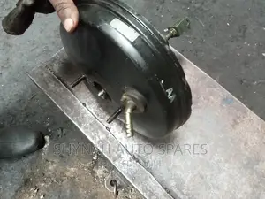 Ex Japan Brake Booster Only for Toyota,110 Etc