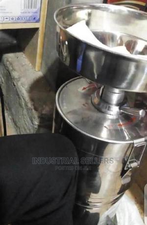 Commercial Peanut Butter Grinder - thumbnail 2