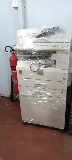Photocopier Ricoh Aficio Mp 2000
