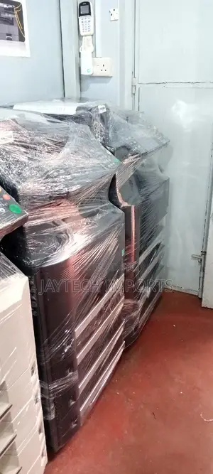 Black Taskkalfa 300i Printer