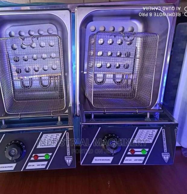 With Warranty Double Deep Fryer - main view