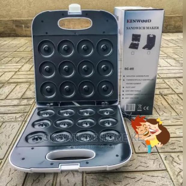12 PCS Donuts Maker(Non-Stick)