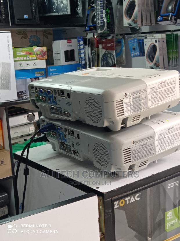 Epson Powerlite 95 / 93+ - thumbnail 3