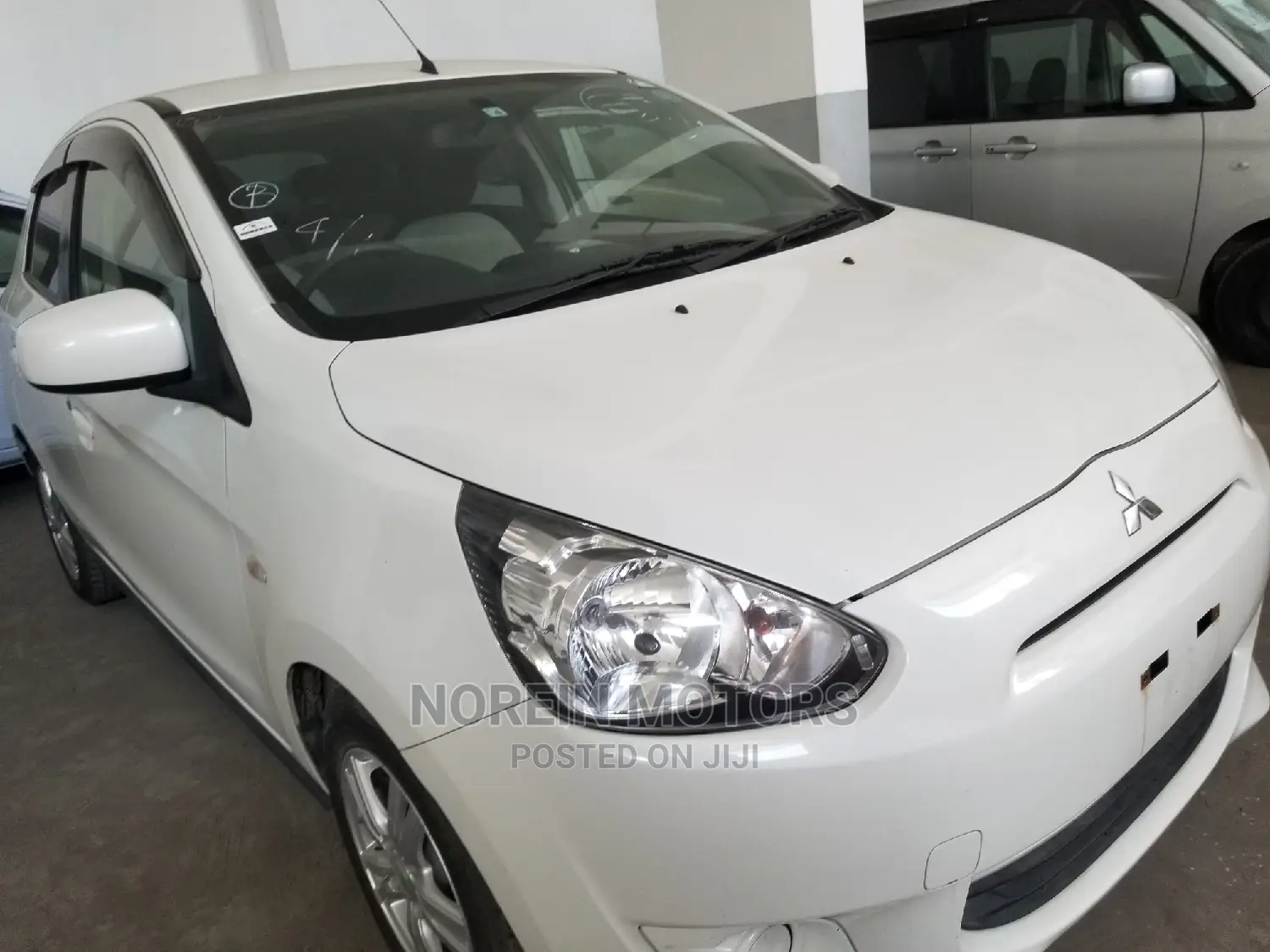 Mitsubishi Mirage 2014 Pearl