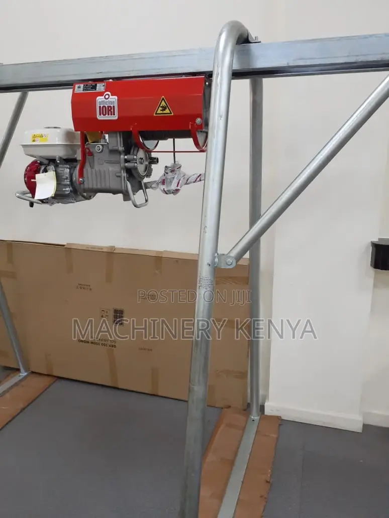 Iori Concrete Hoist