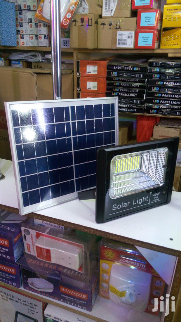 40w Solar Floodlight - thumbnail 3