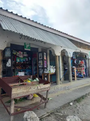 10bdrm Bungalow in Bamburi for Sale