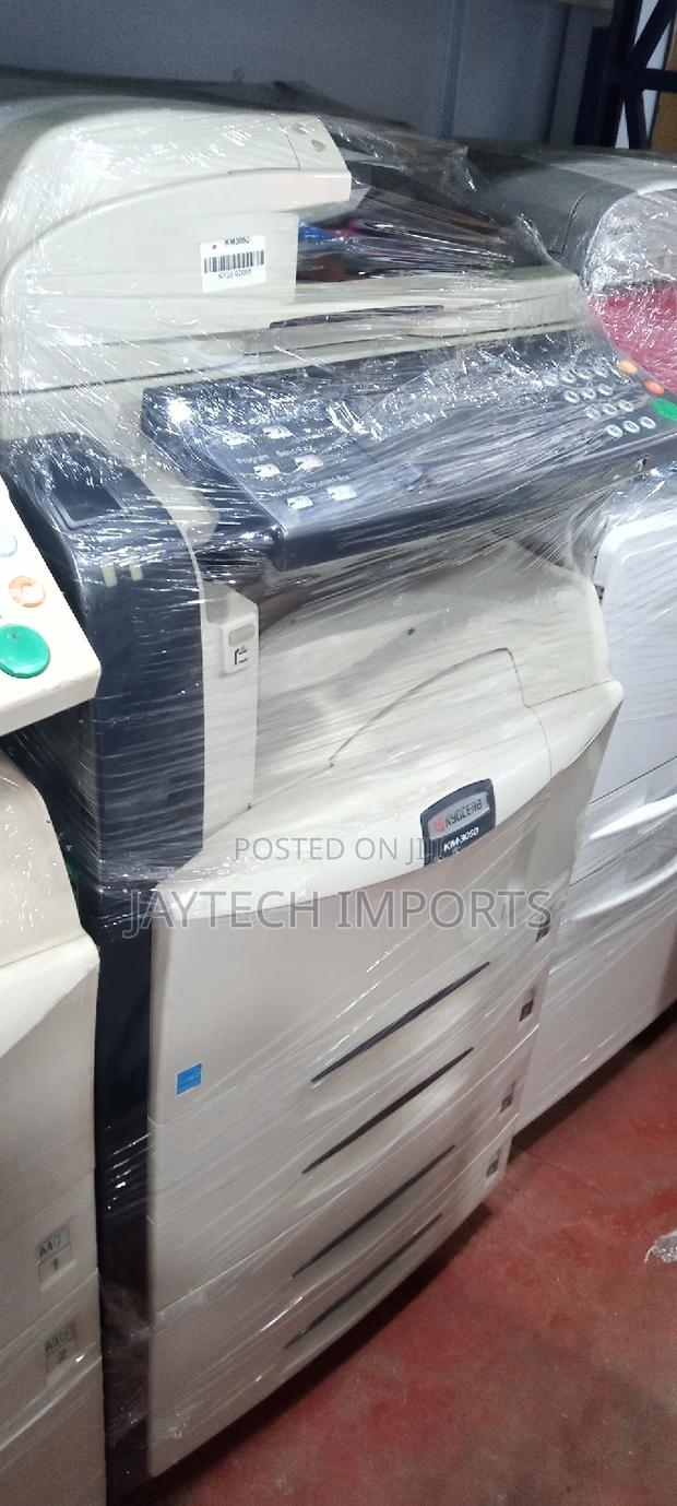 Ex Uk Kyocera Km 3050 Printer - main view