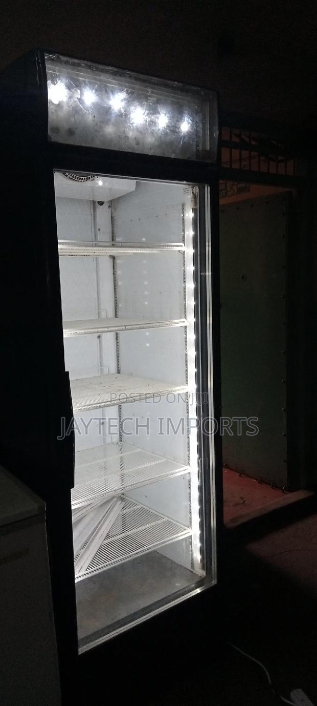 Exuk Display Fridge 650l - main view