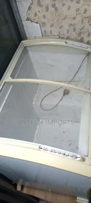 Ex Uk Deep Freezer