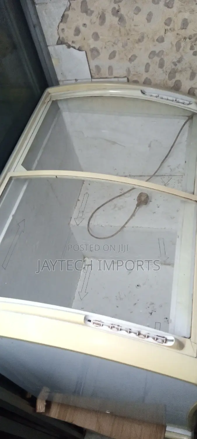 Ex Uk Deep Freezer