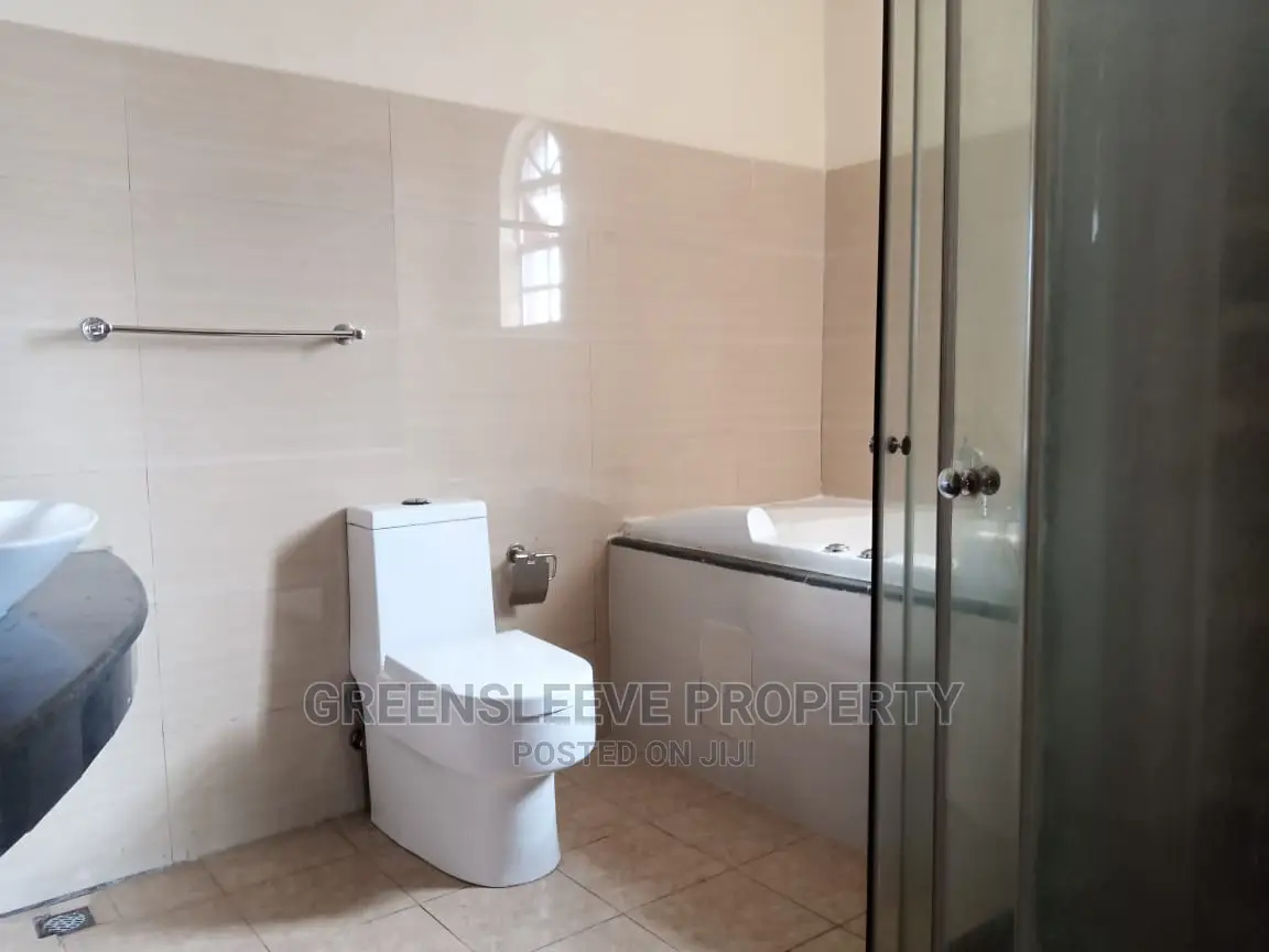 4bdrm Townhouse/Terrace in Mitoin, Karen for Rent