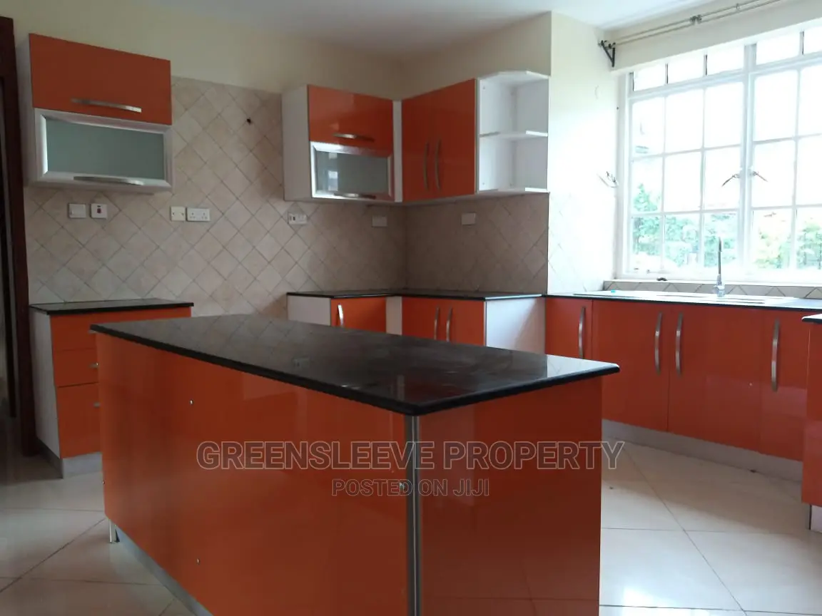 4bdrm Townhouse/Terrace in Mitoin, Karen for Rent