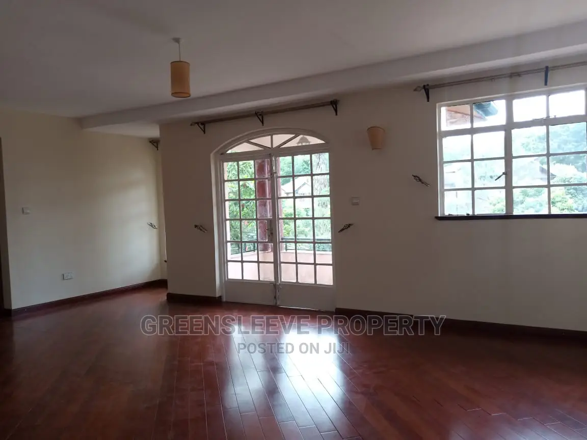 4bdrm Townhouse/Terrace in Mitoin, Karen for Rent