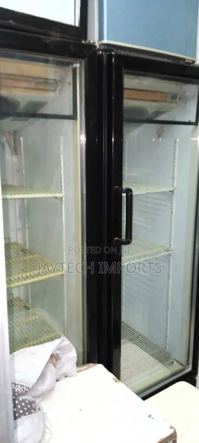 Pocket Used Display Fridge