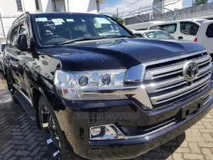 Toyota Land Cruiser 2017 Black