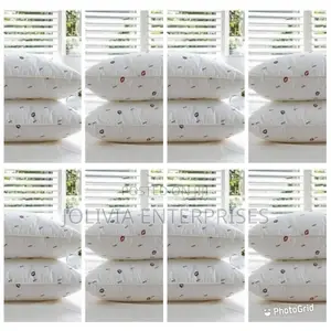 Pillow ( Fibre Filled)