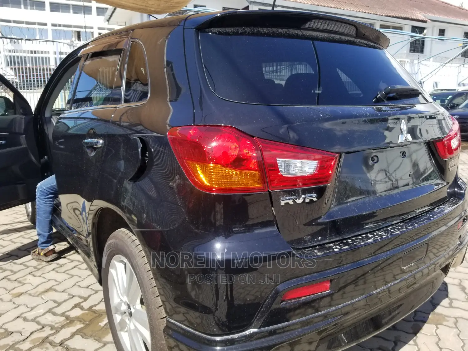 Mitsubishi RVR 2015 Black