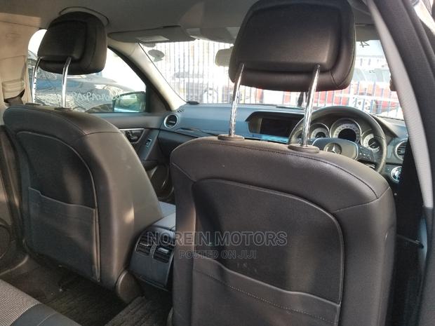 Mercedes-Benz C180 2014 Black - thumbnail 5