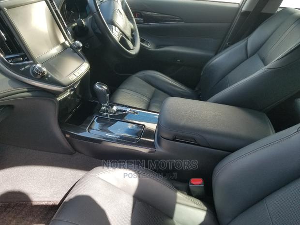 Toyota Crown 2015 Black - thumbnail 11