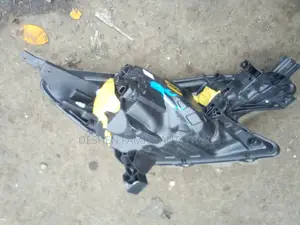 Note Headlight