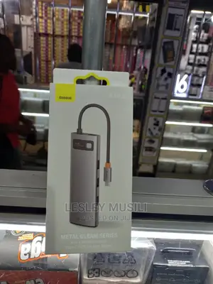 8 in 1 Multifunctional Type C Docking Station