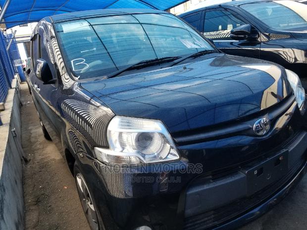 Toyota Sienta 2015 Black - thumbnail 4