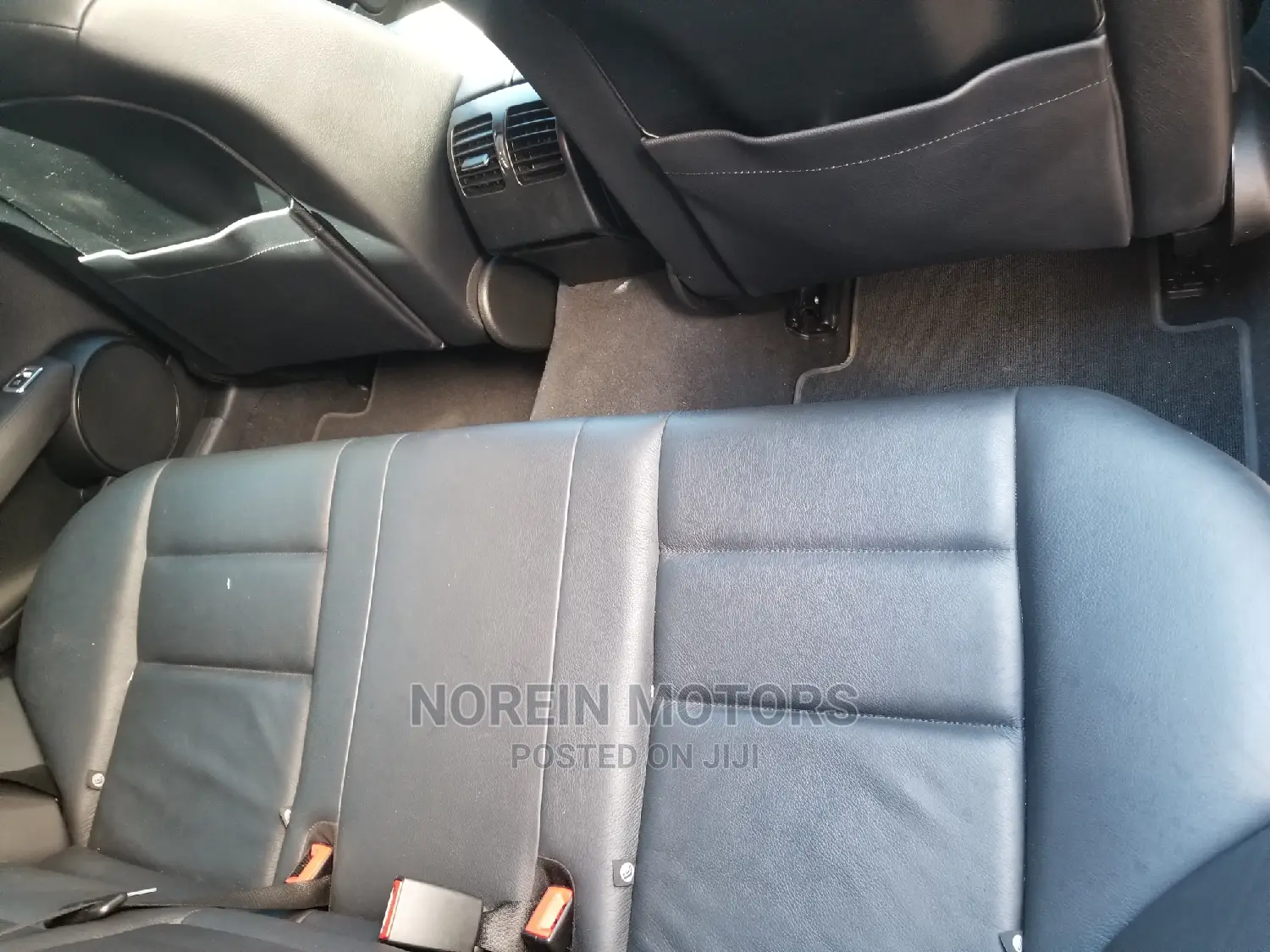 Mercedes-Benz C200 2014