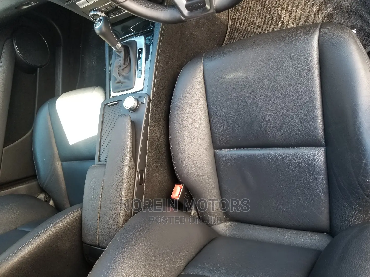 Mercedes-Benz C200 2014