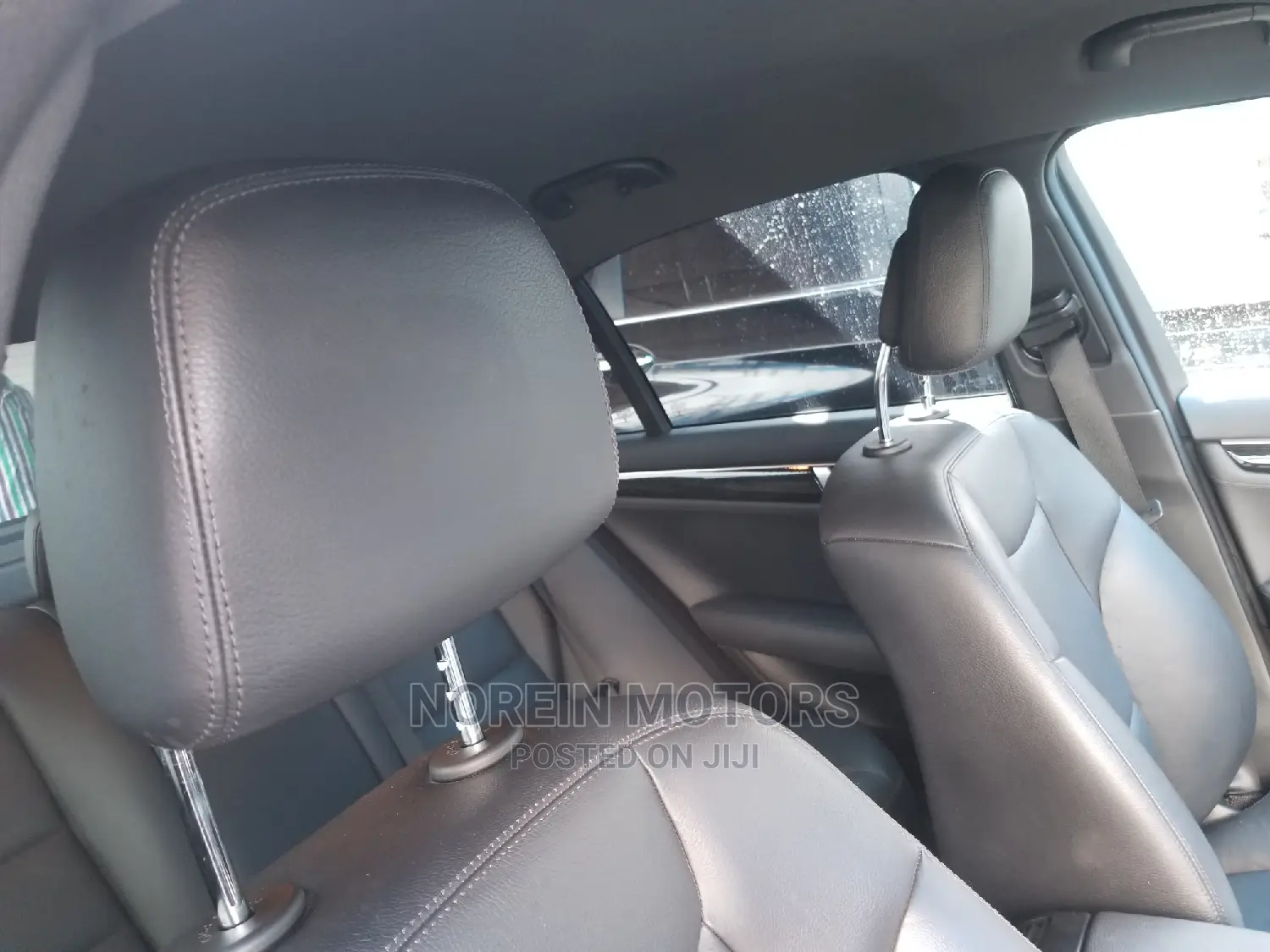 Mercedes-Benz C200 2014