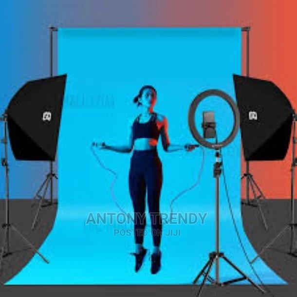 50x70cm Studio Softbox + 2m Tripod Mount + 4 X E27 20W 5700K - main view