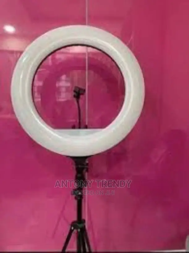 【READY STOCK】21 Inch Selfie Ring Light LED Dimmable St
