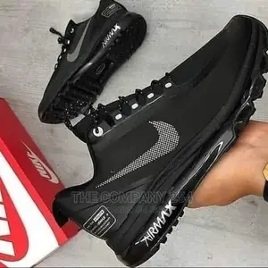Nike Airmax Utility Sneakers