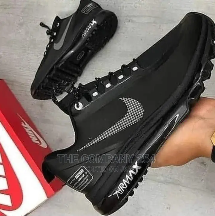 Nike Airmax Utility Sneakers