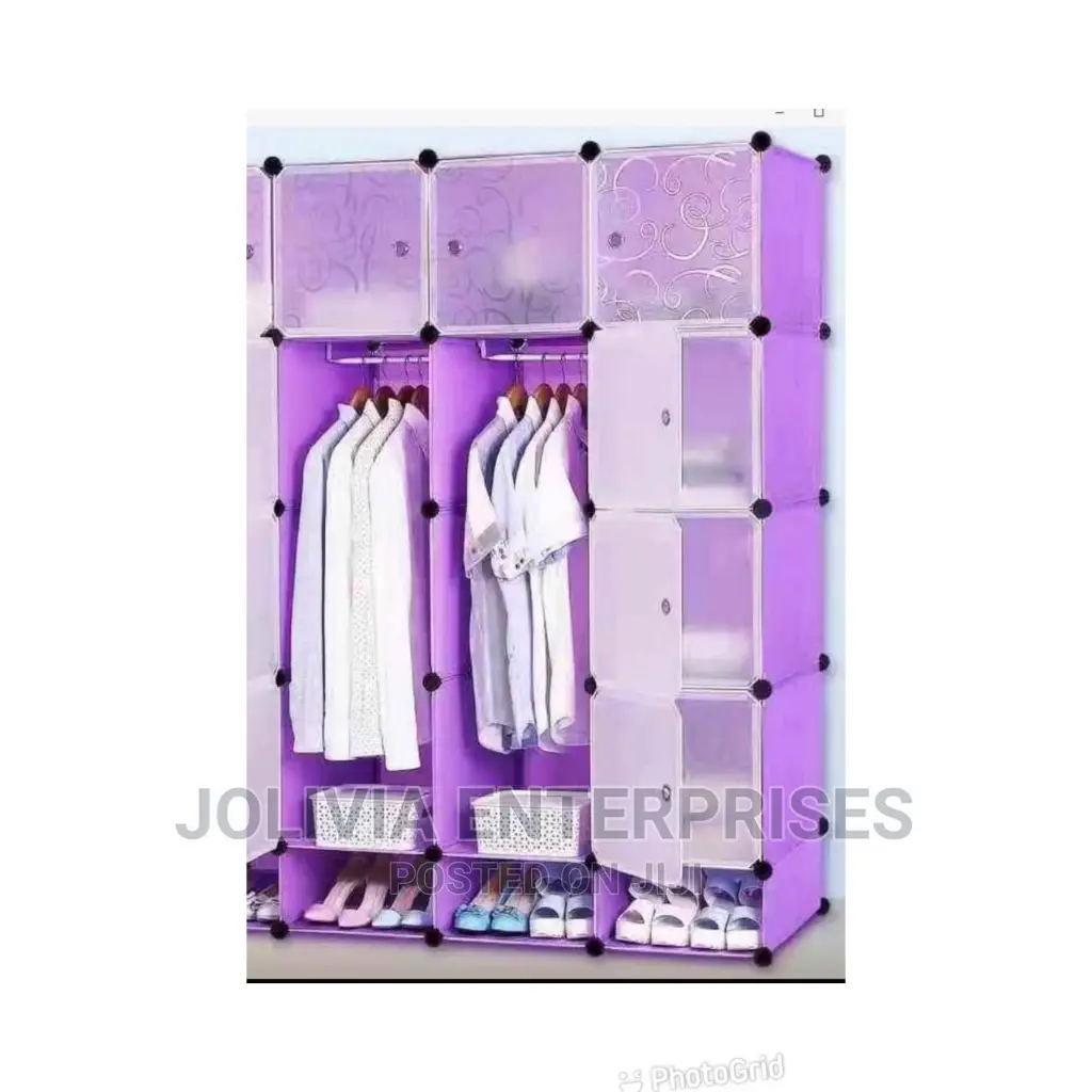 Wardrobe-Plastic