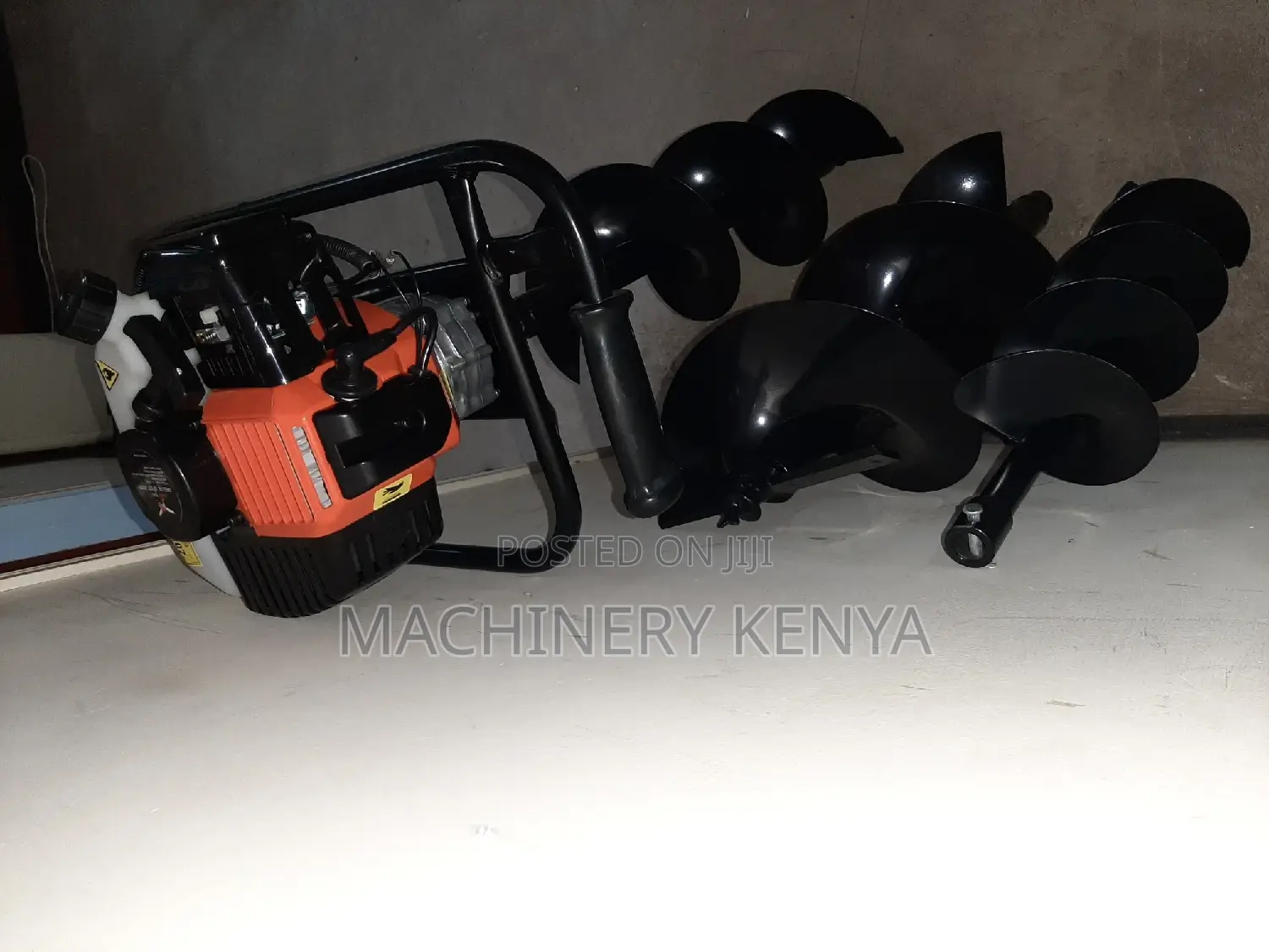 Brand Hawkings Earth Auger