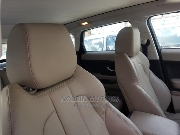 Land Rover Range Rover Evoque 2016 Black - thumbnail 5