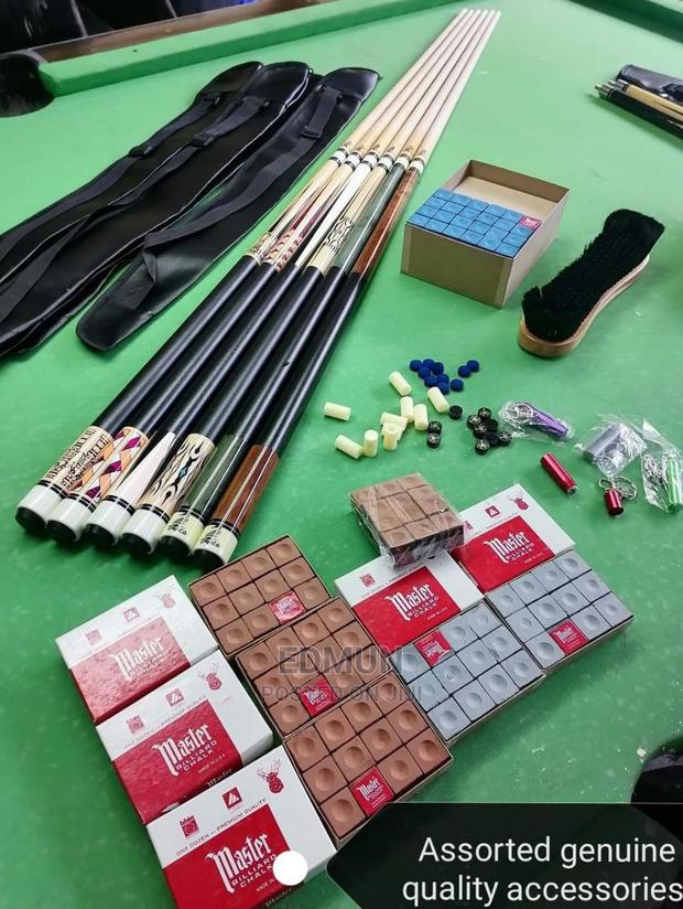 Quality Pool Table Sticks - main view